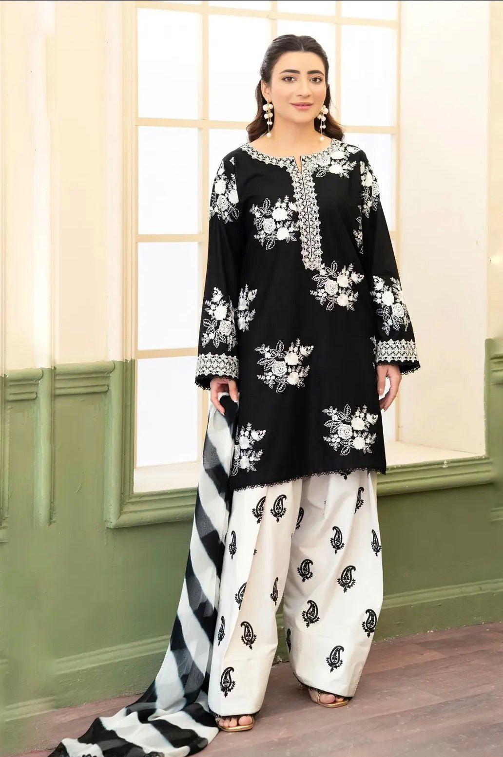 3-Piece Suit Midnight Blossom